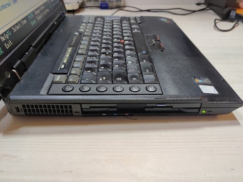 IBM Thinkpad a31 type 2652-MZG - Pentium 4 - 768Mb ram - 1400x1050 - Photo 7/12