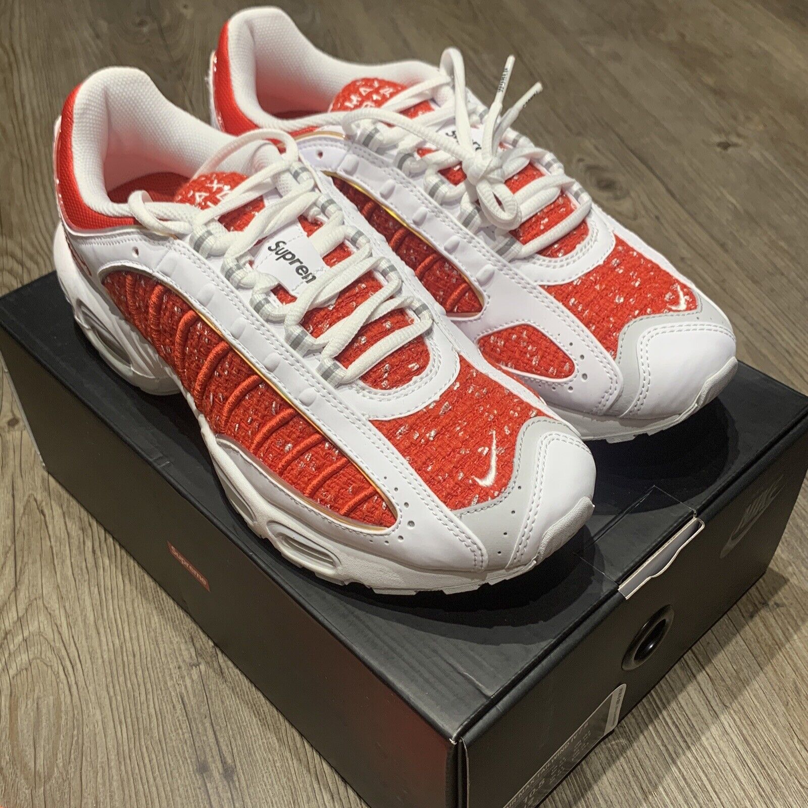 Nike Air Max Tailwind x Supreme University Red Size 10.5 AT3854-100 | eBay