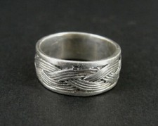 Ring Silver Band Weave Braid Look wider Sterling 925 Size 7.75 Band Ring