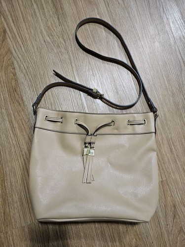Liz Claiborne Tan Woman's Purse Adjustable Strap - Picture 8 of 8