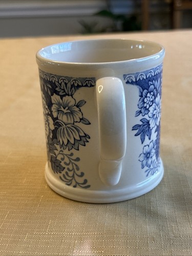 Vintage 1990 Mason's Crabtree & Evelyn Blue & White Floral Design Ironstone Mug - Picture 4 of 7