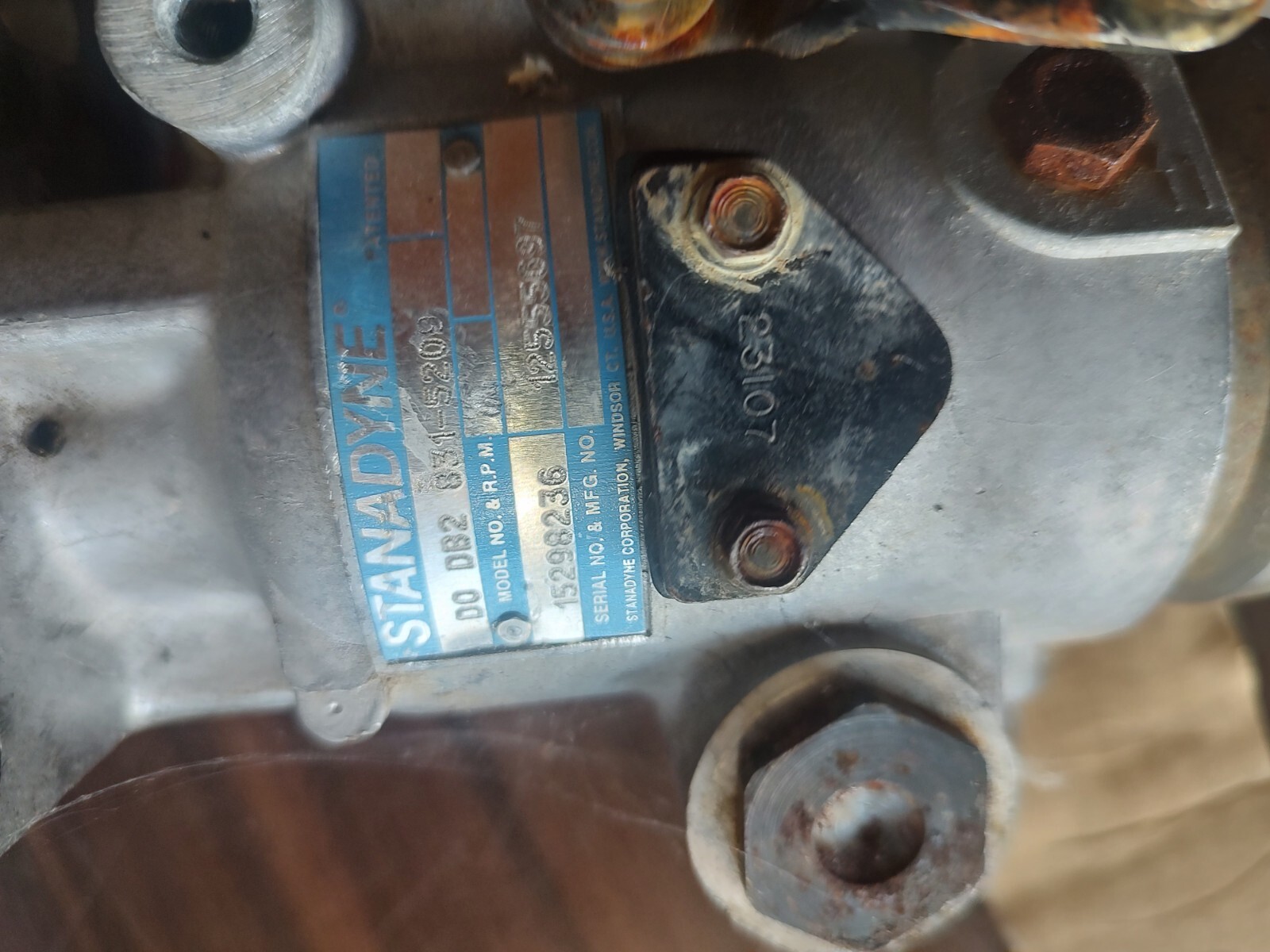 HMMWV TURBO FUEL INJECTION PUMP Humvee Stanadyne Turbo Pump 8 Db28325209 สำนักงานสิทธิ