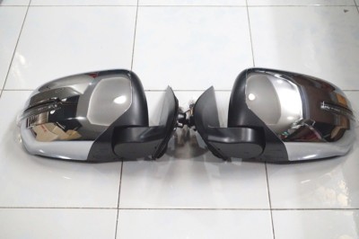 PAIR GENUINE WING MIRROR ADJUSTABLE ELETRIC FOLDED FOR MITSUBISHI ALL NEW TRITON