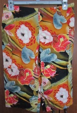 Betu Sport Wild Floral Capri Pants Sz 10 Cotton Spandex Waist 31 Inseam 15 in