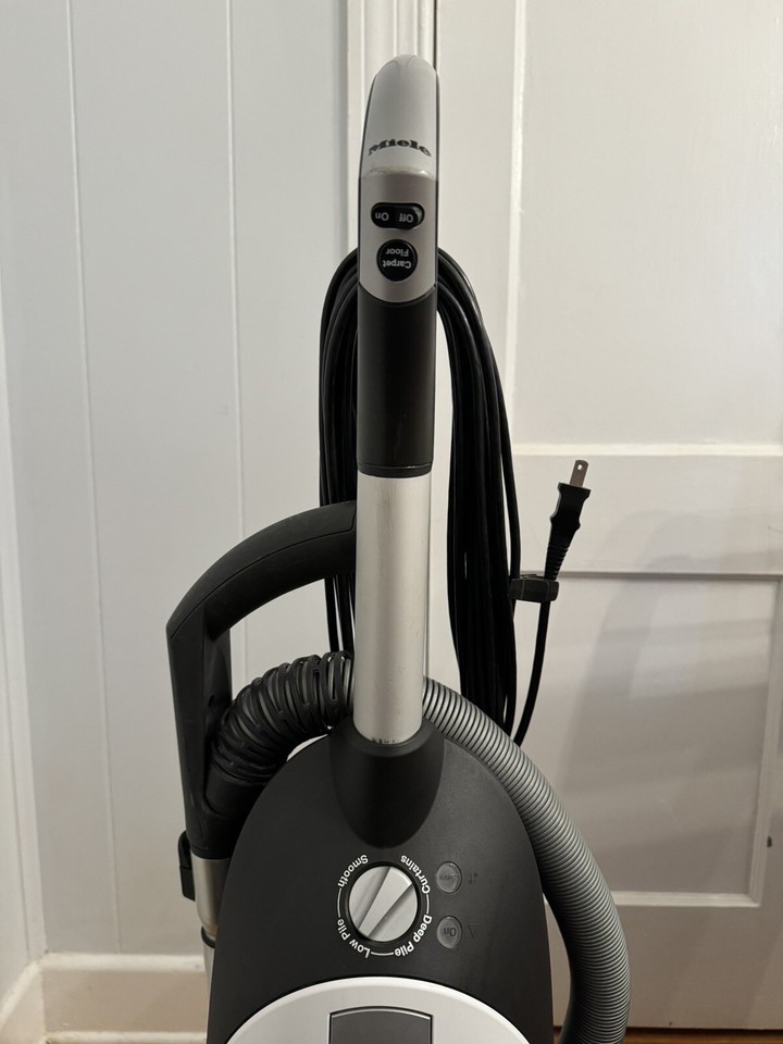 Miele S7260 Cat & Dog Upright Vacuum Made In Germany eBay