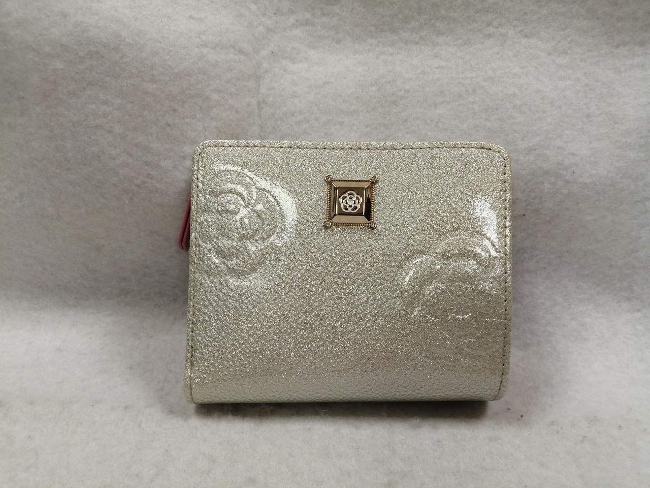 Foldable wallet Model Silver Inside pink Box CLAT… - image 2