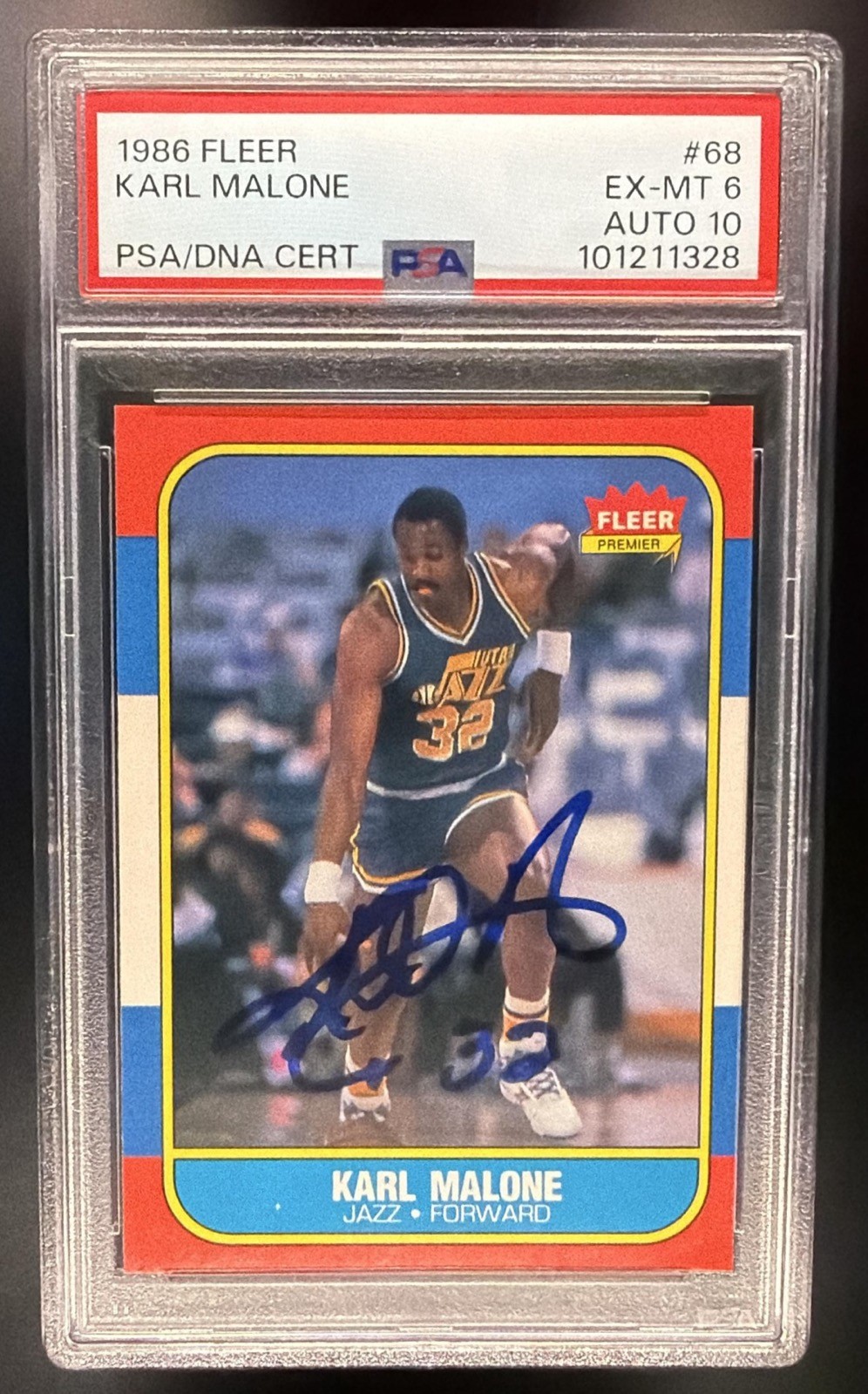1986-87 Fleer Karl Malone #68 RC Signed Auto PSA 6 Auto 10 view 1