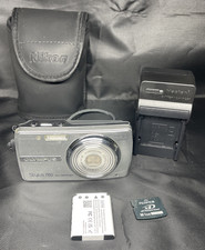 TESTED Olympus STYLUS 760 7.1MP 3x Digital Camera Silver Memory Charger