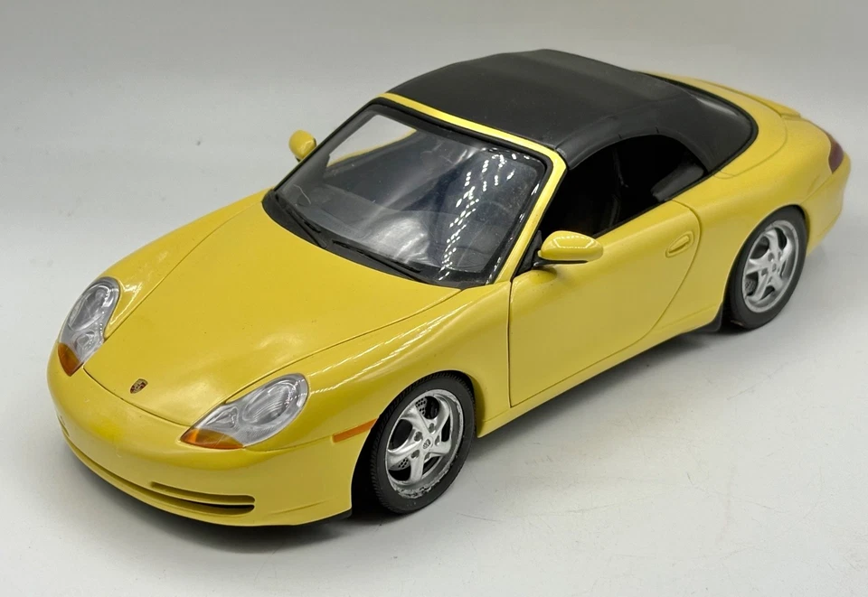 UT MODELS 1/18 Porsche 911 (996) Cabrio Soft Top Up Yellow MiB - image 2 of 4