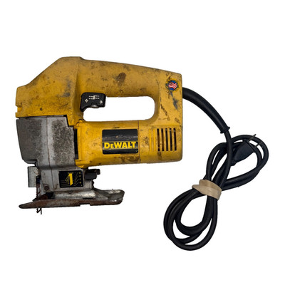 DEWALT DW318 Variable Speed Orbital Jig Saw Corded - Some Rust - Works