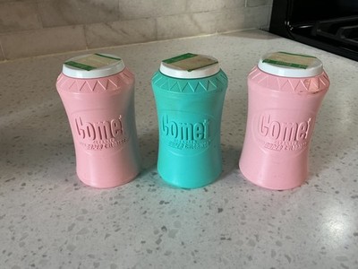 Vintage Lot Of 3 Comet 6oz Cleaner Plastic Bottle Shaker 1960s  1970s Pink Blue