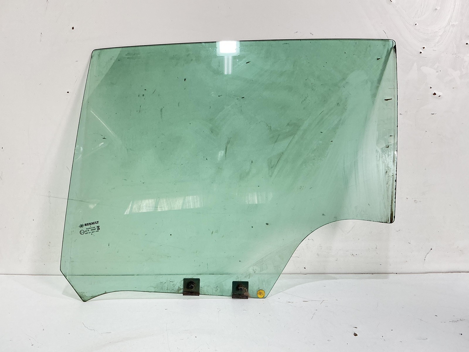 VETRO SCENDENTE POSTERIORE SINISTRO PER RENAULT Clio Serie IV 823014602R (12>19