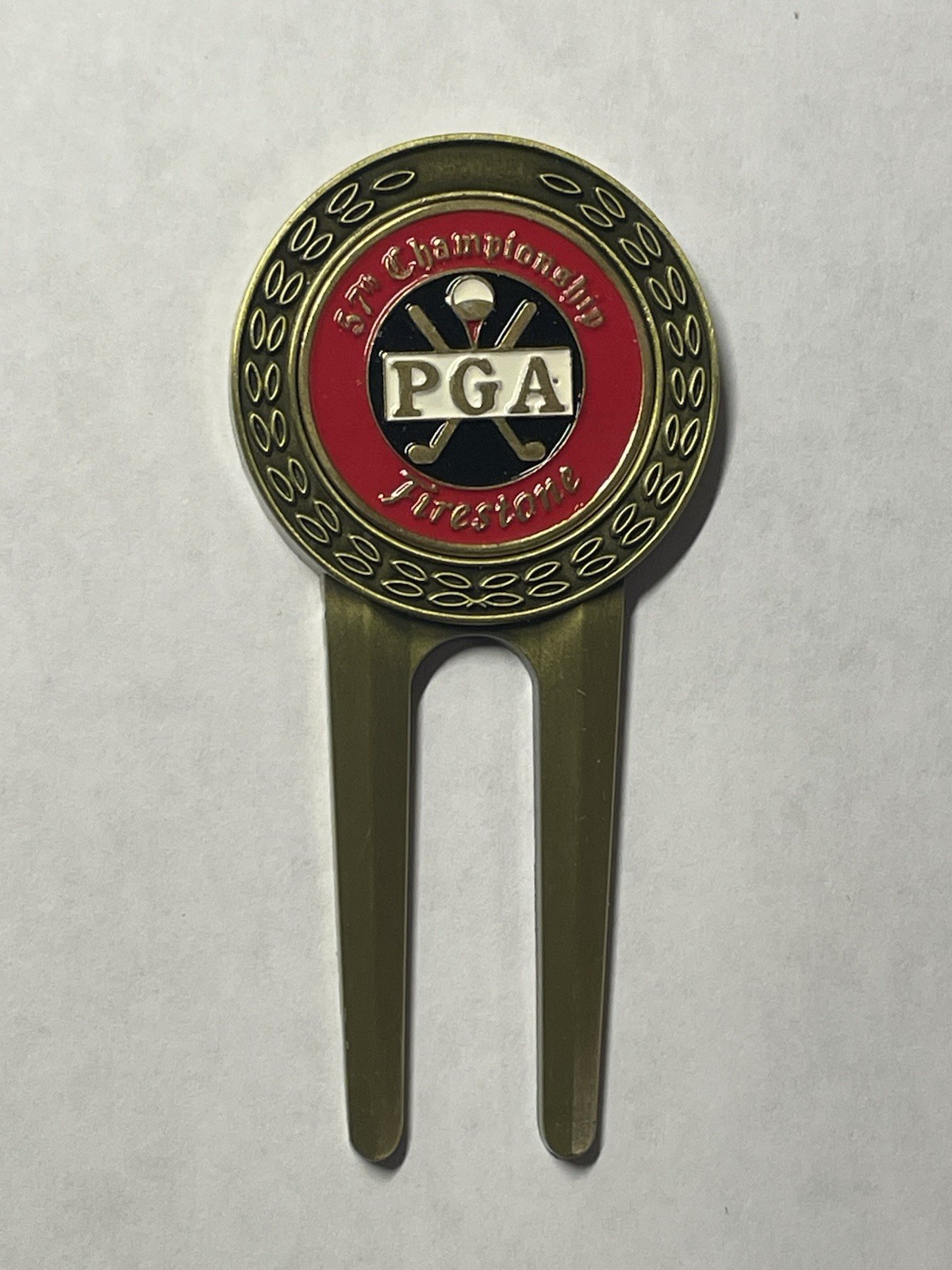 Rare 1975 PGA Championship Divot Tool & 1" Coin Golf Marker - Jack Nicklaus Wins