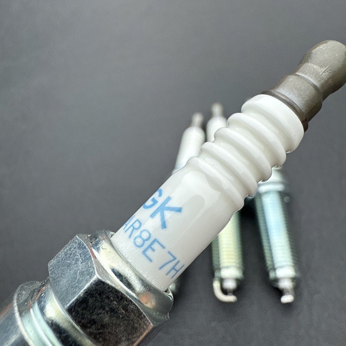 Genuine Toyota/Lexus Spark Plug 90919-A1008 Plugs | eBay