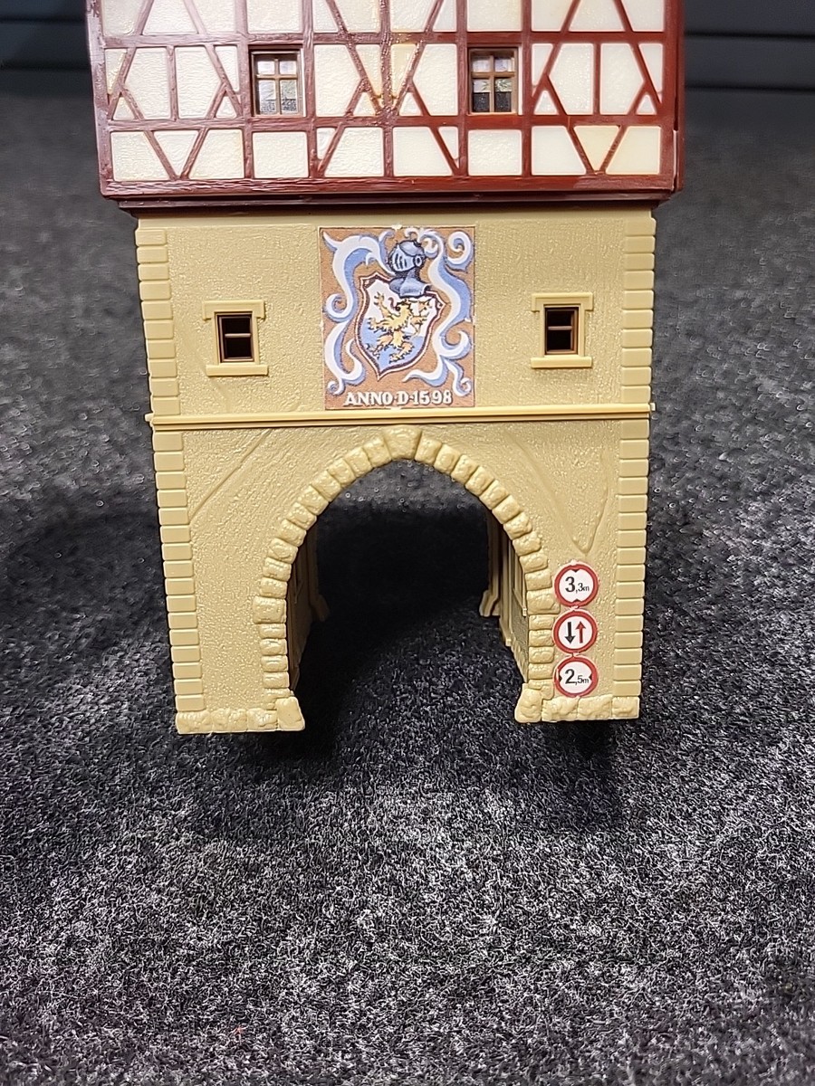 Faller /pola ? HO Scale 1 :87 Historic City Gate Model Fully