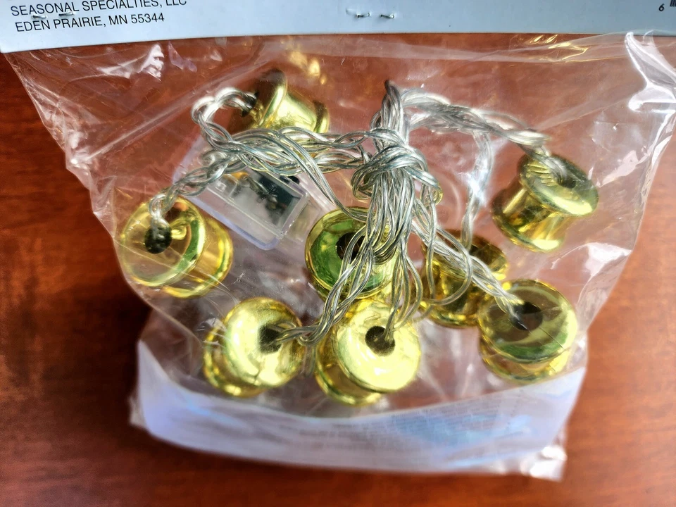 2 pack Cafe Mini Bulb String lights Plastic Gold trim Battery Holiday - Image 2 of 3