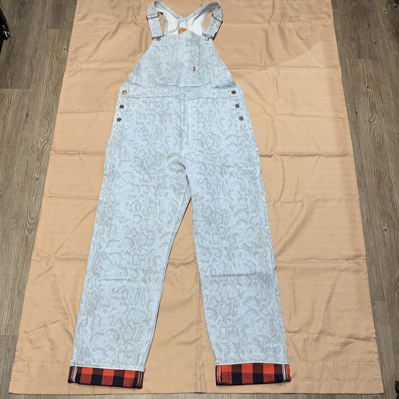 NWOT 2017 Supreme x Levi's Snakeskin Overalls Blue Wash Size Medium  AUTHENTIC