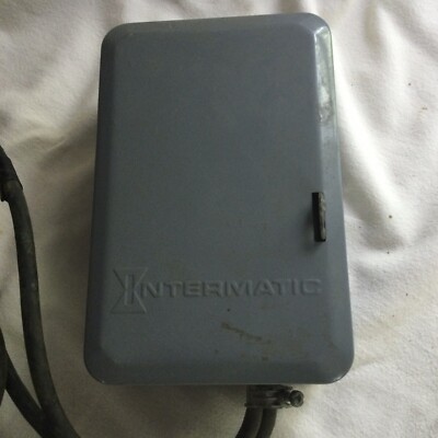 Intermatic - T103-70 24 hour Dial Time Switch (125v)