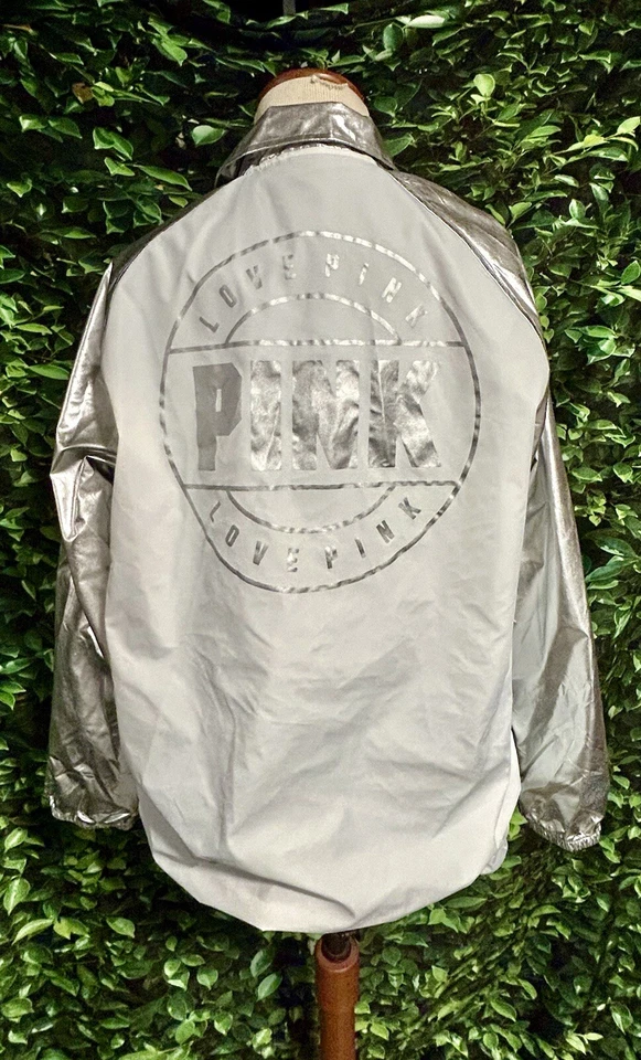 Victoria's Secret 粉色 Snap Front Coaches 夹克银色箔白色女式 Med — 第 3/4 张图片