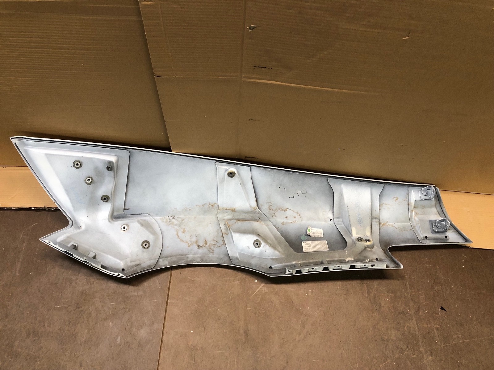 2012 2013 2014 2015 audi R8 left upper quarter panel OEM Nice!