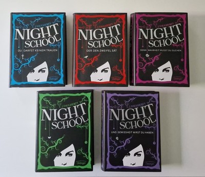 Night School 1-5 gebundene Ausgabe von C.J. Daugherty
