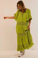 Free People Dream On Maxi L 10 Casual V-Neck Flutter Sleeve Smocked Dress 47312
