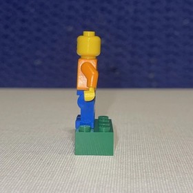LEGO City Minifigures Male cty0473 Female cty0472 from set 60057 Camper NO HAIR
