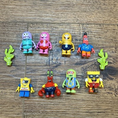 Lot of 8 MEGA BLOKS Spongebob Squarepants Mini Figures Parts