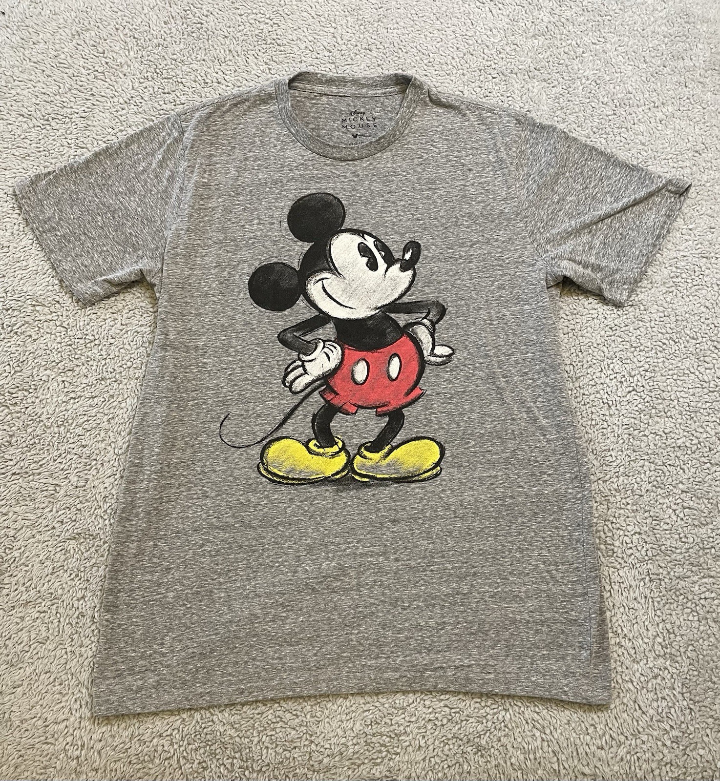 Disney Mickey Mouse T-Shirt Mens Large. Grey Classic Pose Short Sleeve Tee.