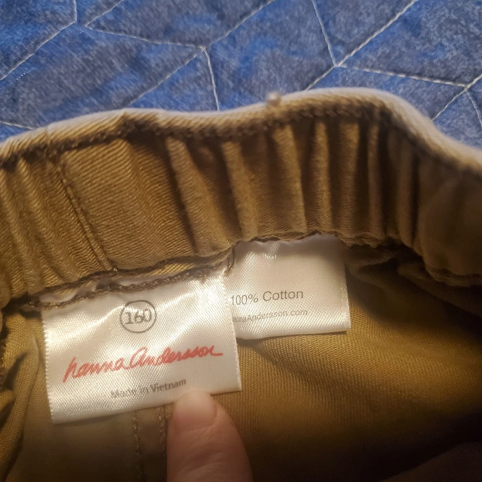 Hanna Andersson Size 14 (26" waist) Keeper Cargo Long Cotton Shorts Pockets Tan - Image 3 of 4