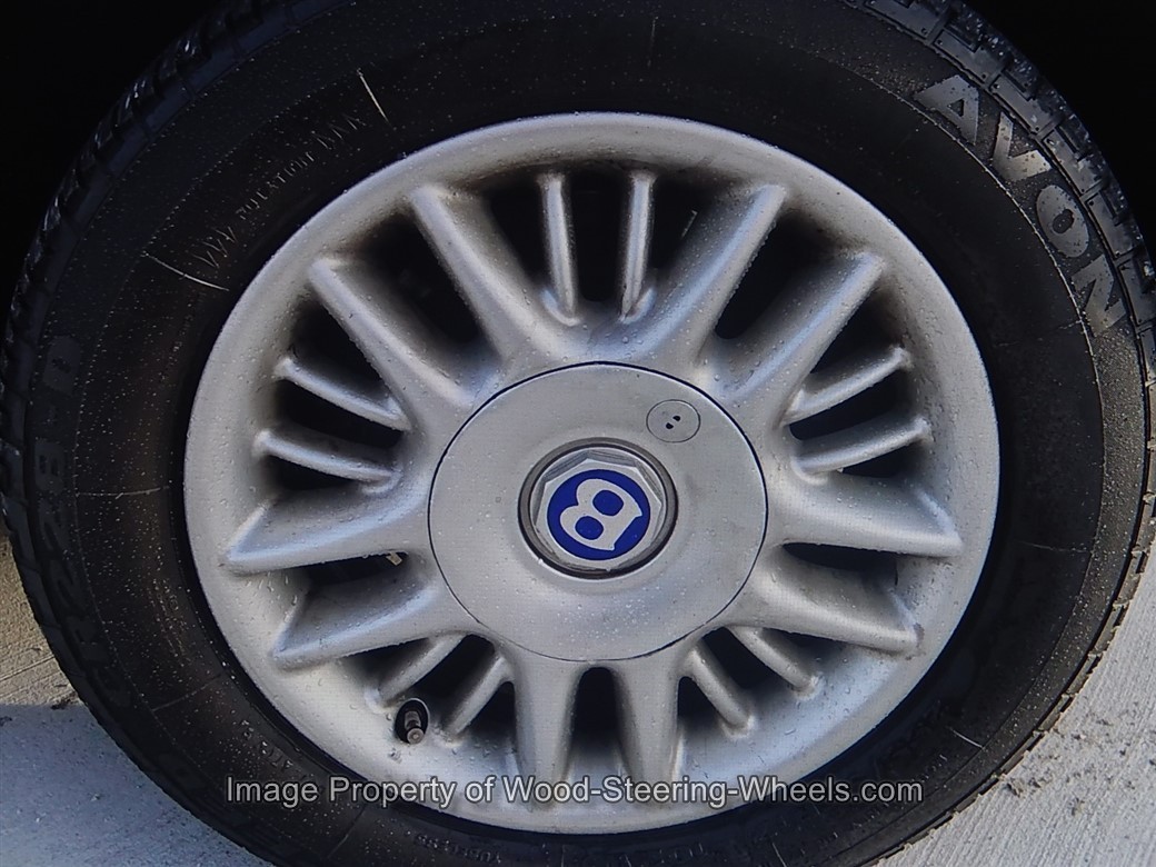 New    Bentley Wheel Hub Cap Fits Azure 1998 - 2000 Silver Wheels 17"x 7.5" NOS