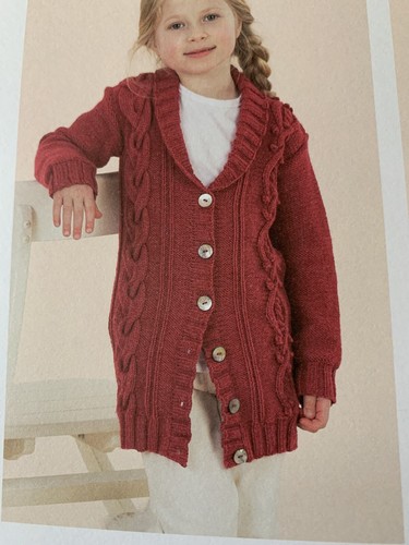 Sublime Seventh Merino D/K Design Book 18 Knitting Patterns For Women & Men 669 - Picture 8 of 12