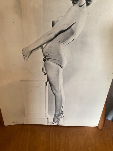 Vintage French Marilyn Monroe Poster F Nugeron 27 cm x 38.5 cm - Afbeelding 5 van 6