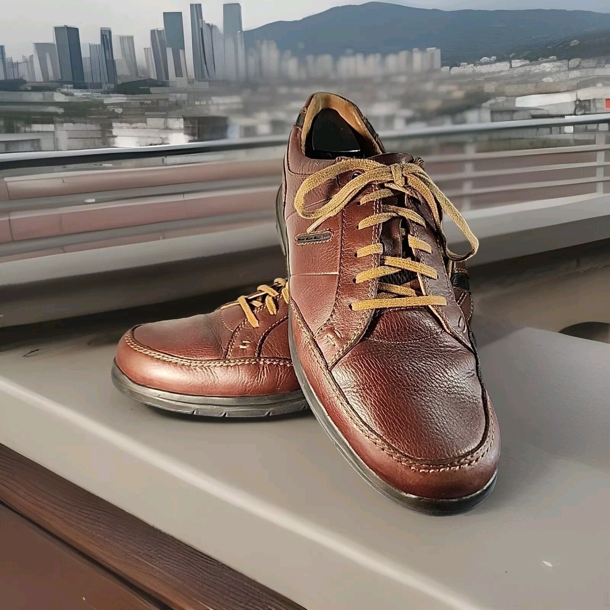 CLARKS UNstructured Preston Men Size 12 EU 46 | Leather  display picture 1
