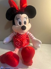 Disney Store Minnie Mouse Valentine's Day Plush Stuffed Hearts Stuffie Pink Red