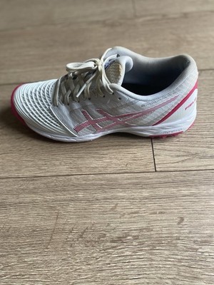 Asics Field Ultimate FF 2 Damen Hockeyschuhe weiß Größe 6,5 EU 40
