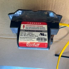 Used BECKETT Electronic Igniter p/n 51771U Or 51824U 120V