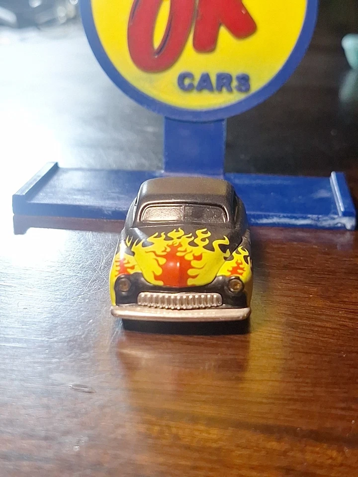 M2 Macines 2025 sin palos 1949 Mercury fundido a presión personalizado 1:64 suelto  Foto 2 de 4