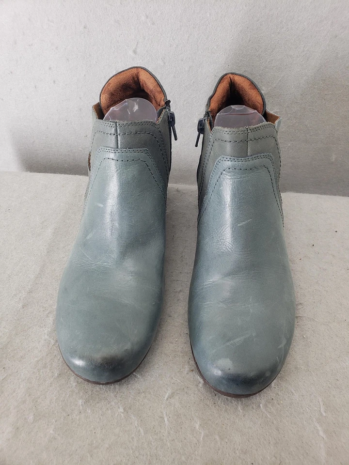 Cobb Hill Women Boots 10 Blue Leather Ankle Low Heel Booties Boho Ankle Shoes - Image 2 of 4