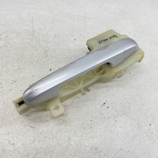 KIA SOUL MK1 DOOR HANDLE BRIGHT SILVER 3D NSF LH PASSENGER FRONT LEFT 11-13