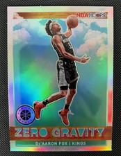 2019-20 Panini NBA Hoops Premium Stock Zero Gravity De'Aaron Fox #11 Holo Prizm