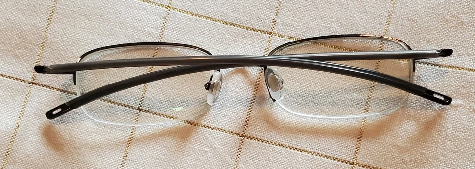 Nike Flexon Gafas Monturas Hombre 4057 211 52 19 145 Marrón Monturas y Marrón Mate Usado en Excelente Condición Foto 3 de 4