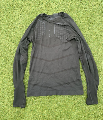 KIPSTA Women's XS Black Compression V-Neck Raglan Long Sleeve Soccer Top