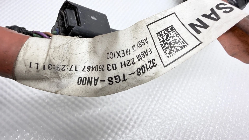 2019-2025 HONDA PASSPORT REAR BUMPER WIRE WIRING HARNESS CABLE 32108TGSAN00 OEM - Image 4 of 4