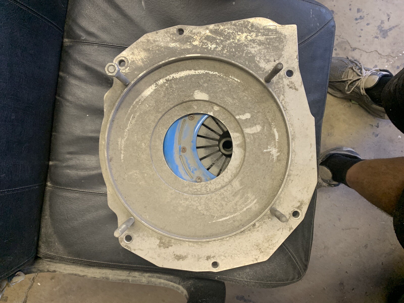 Subaru Engine Adapter For VW 091 Transmission, W/ Clutch & Pressure