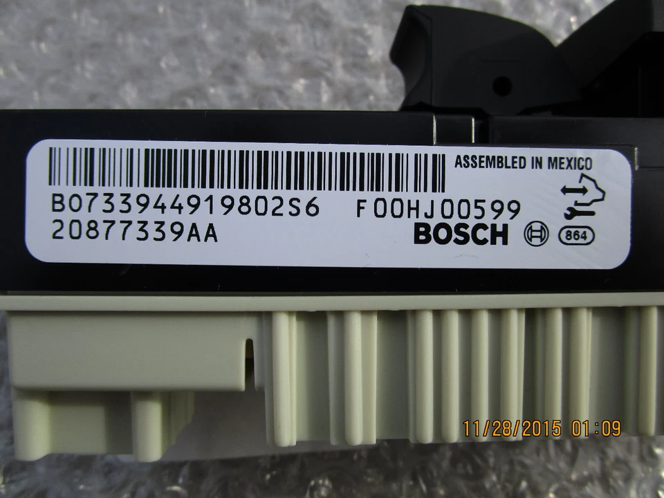 07-13 INTERRUPTOR VENTANA ELÉCTRICA LADO DERECHO PASAJERO CHEVY TAHOE SUBURBAN 20877339AA Foto 4 de 4