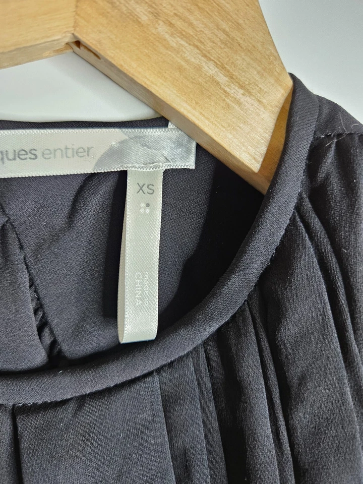 Classiques Entier 100% Silk Blouse Pleated Sleeveless Women's Size XS Black - Image 4 of 4