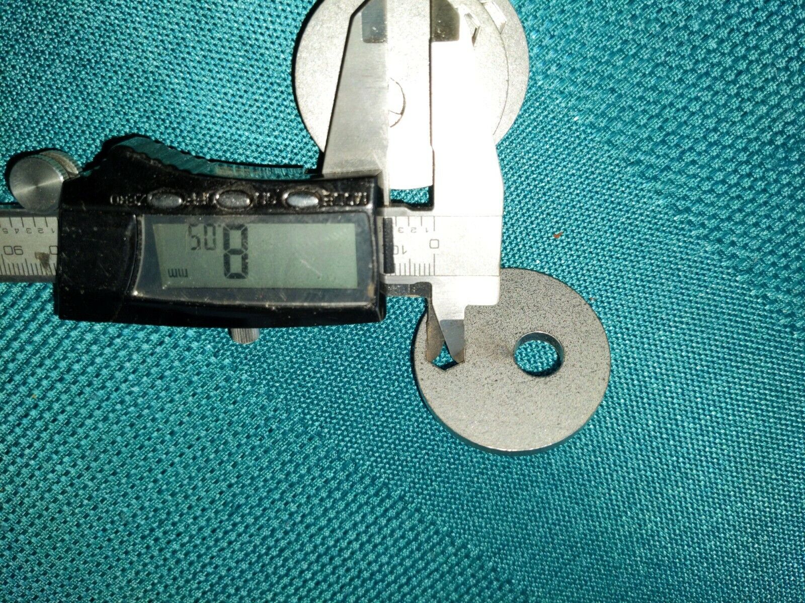 Foto 5 di 8