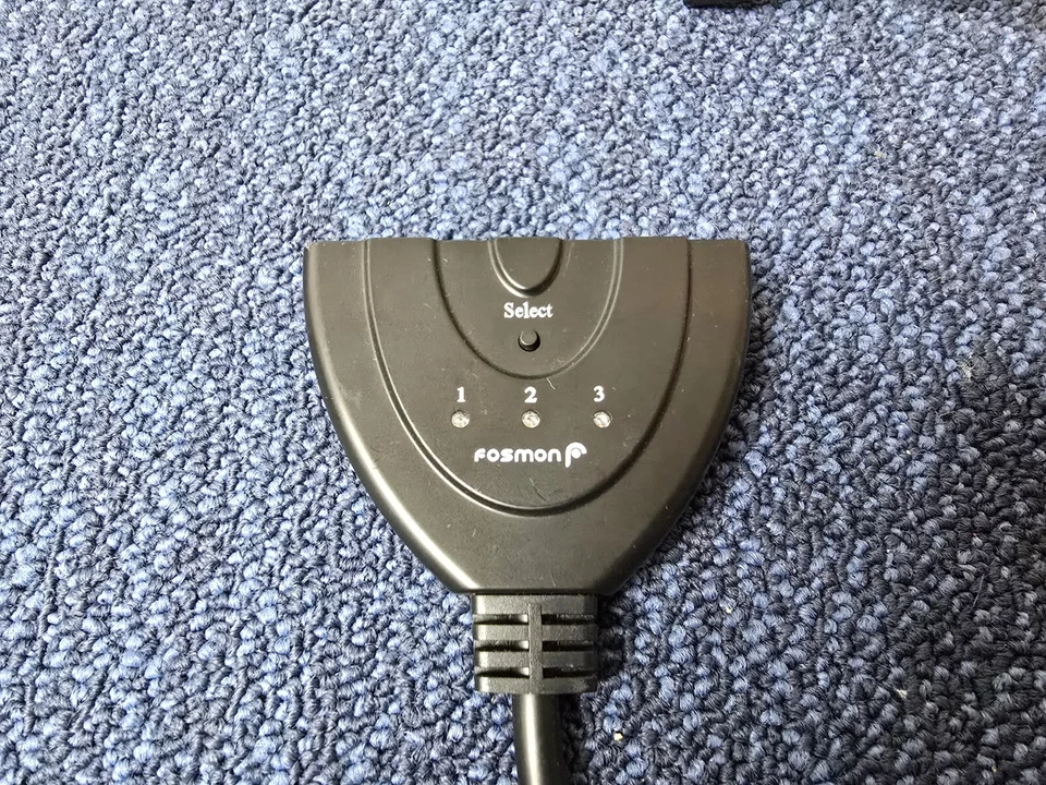 Fosmon 4K UHD High Speed Braided HDMI Switch Plug Selector 3 To 1 - Image 3 of 4