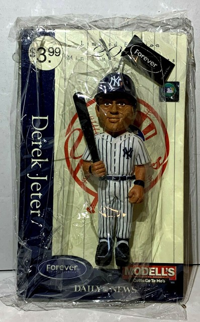 modells yankees jersey